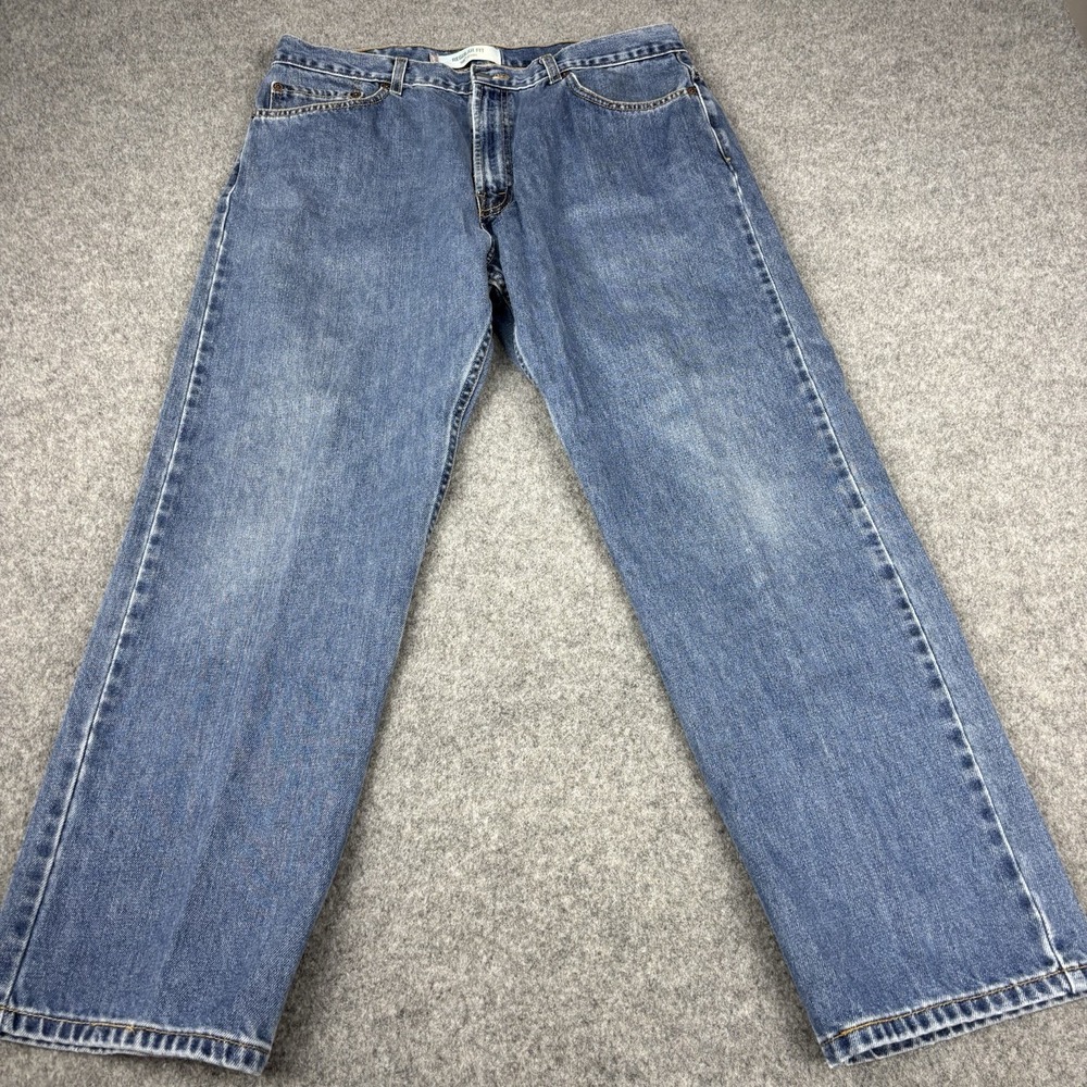 Vintage Levi's 505 Men's 38x30 (Fits 35x30) Regular Fit Y2K Medium Wash Straight